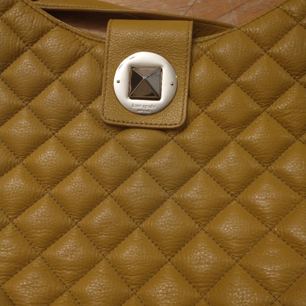 Kate Spade - Picture 2 of 5